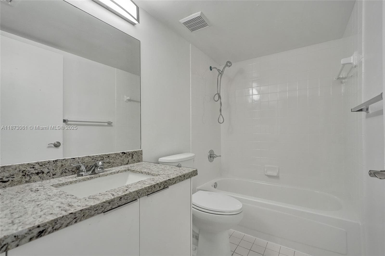 REV LAKE VIEW ESTATES UNI · #204 in Miami - Photo 12