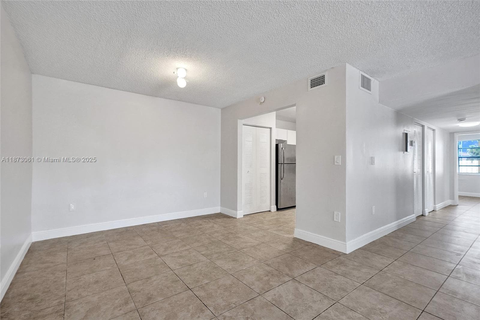 REV LAKE VIEW ESTATES UNI · #204 in Miami - Photo 4