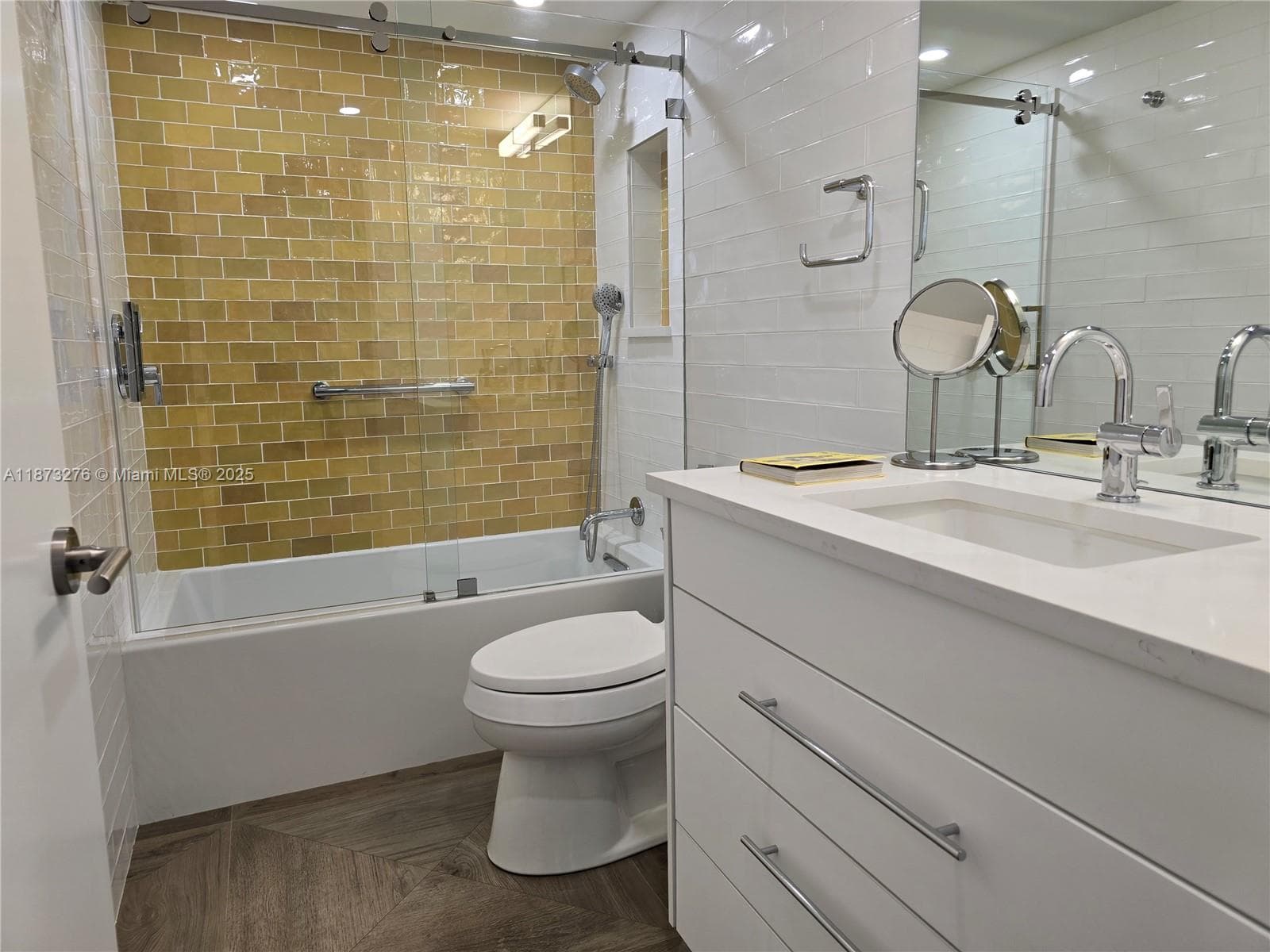 L'Excellence Condominium · #1002 in Miami Beach - Photo 27