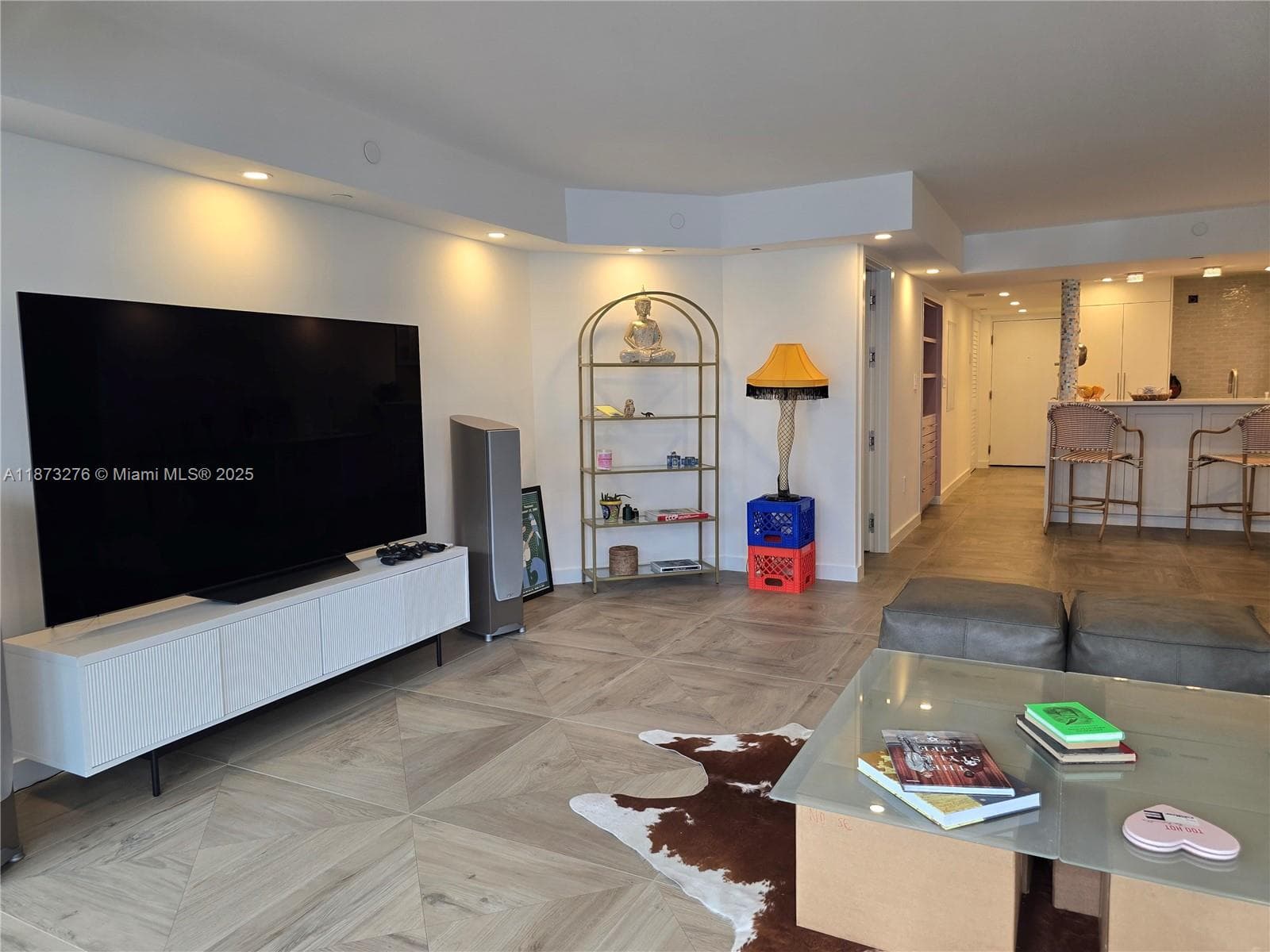 L'Excellence Condominium · #1002 in Miami Beach - Photo 5