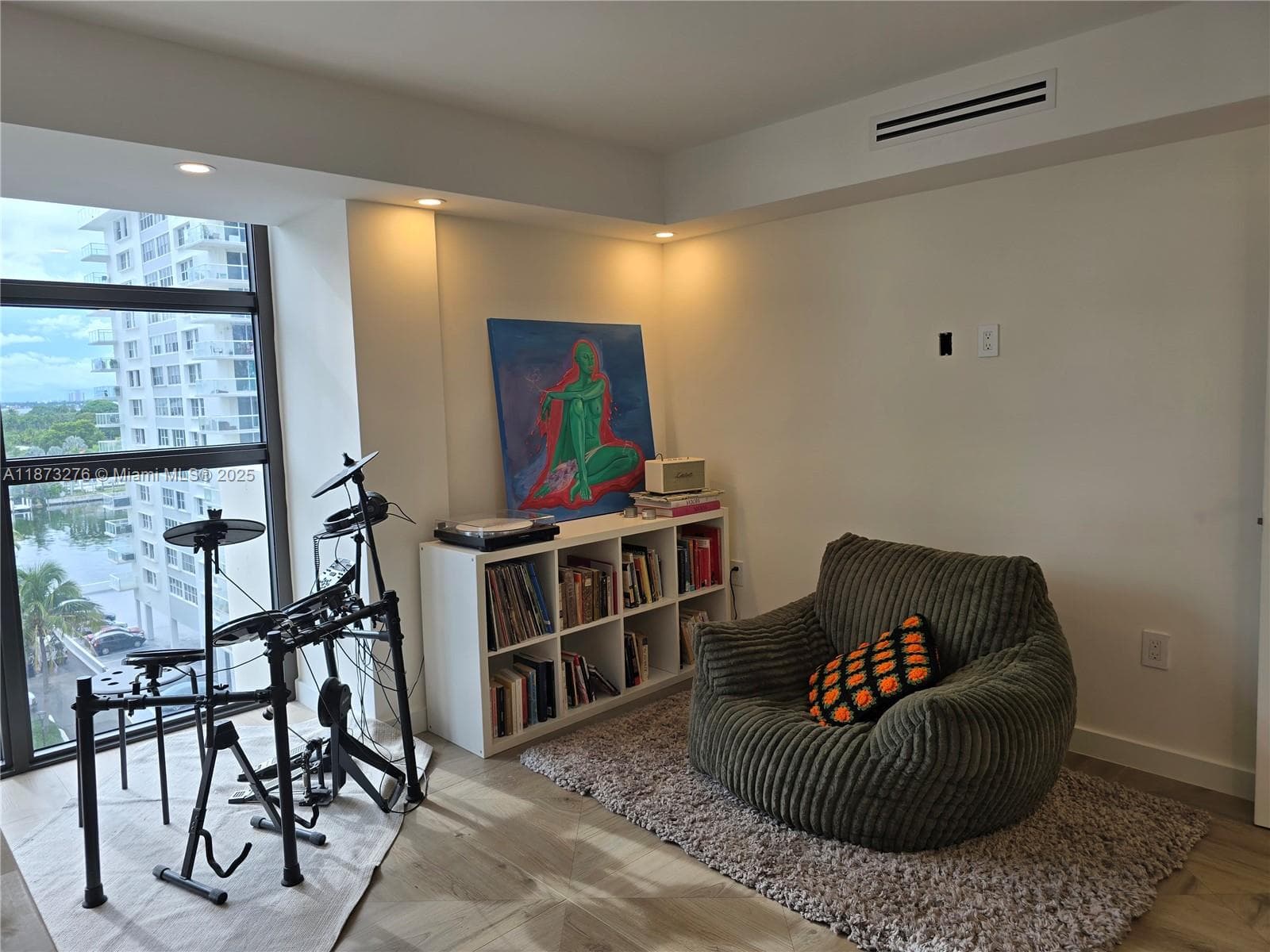 L'Excellence Condominium · #1002 in Miami Beach - Photo 25