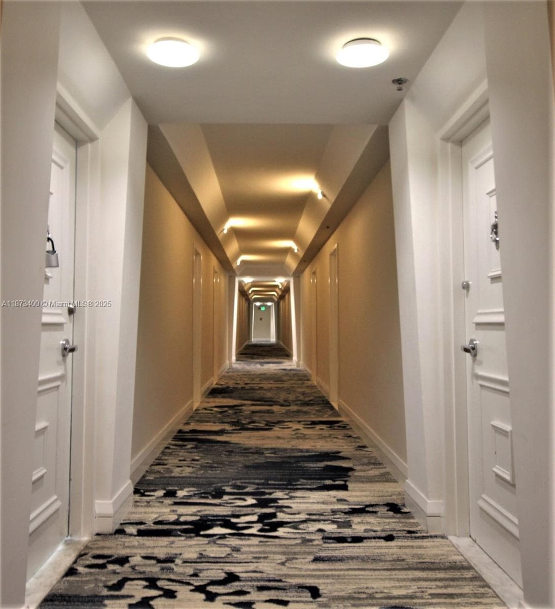 Seacoast 5151 · #1226 in Miami Beach - Photo 50