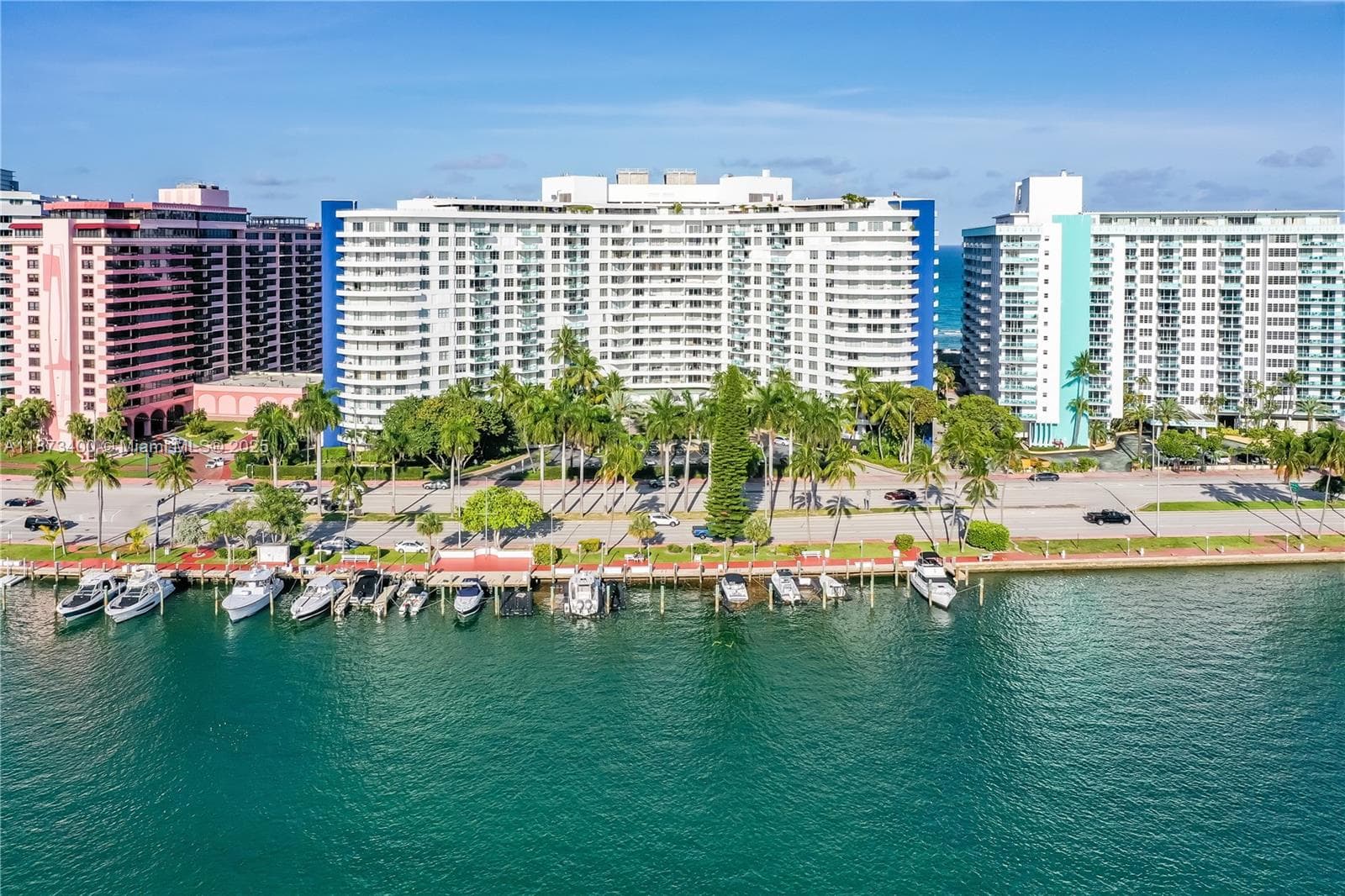 Seacoast 5151 · #1226 in Miami Beach - Photo 21