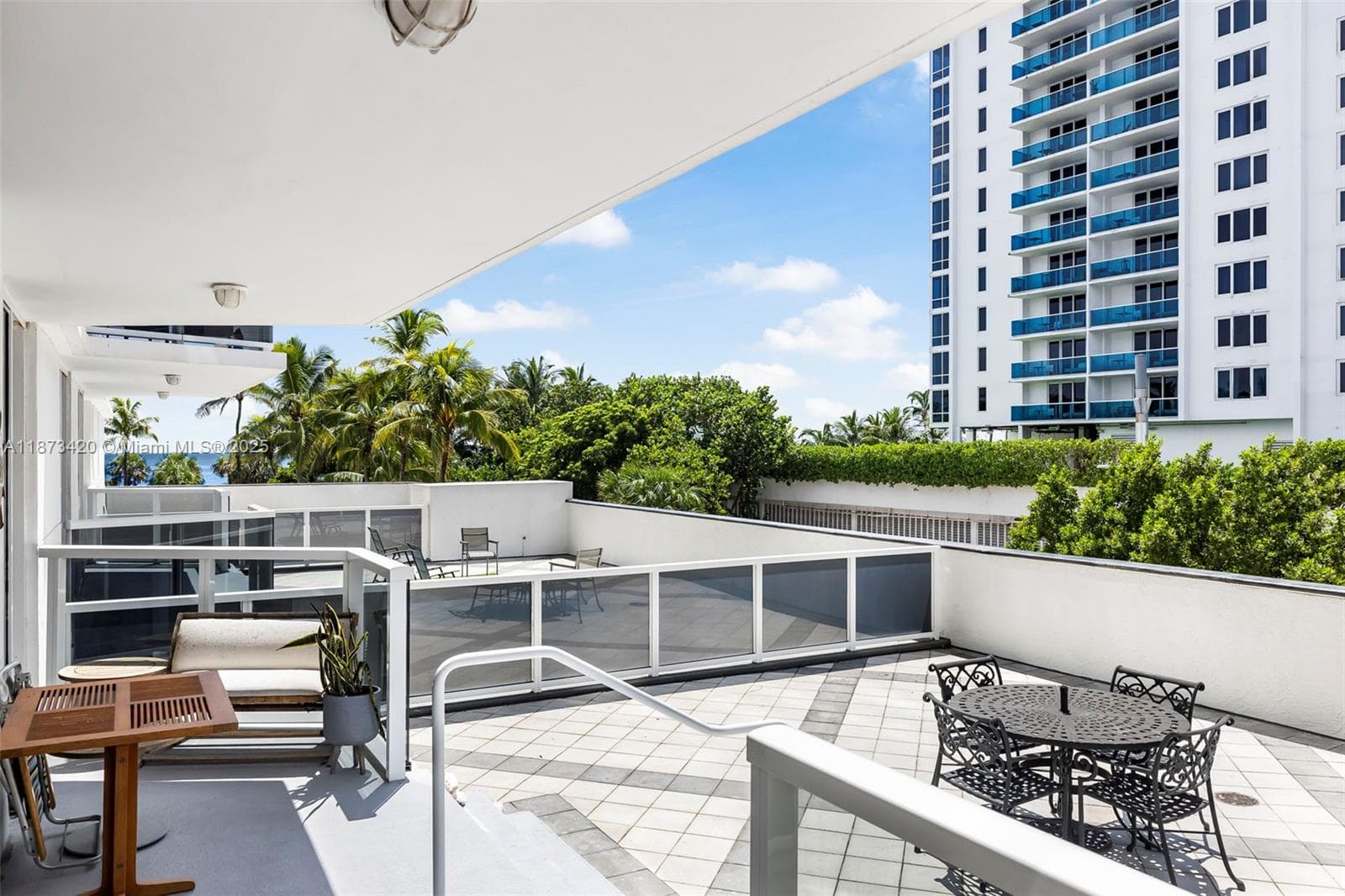 THE RIVIERA CONDO · #404 in Miami Beach - Photo 23