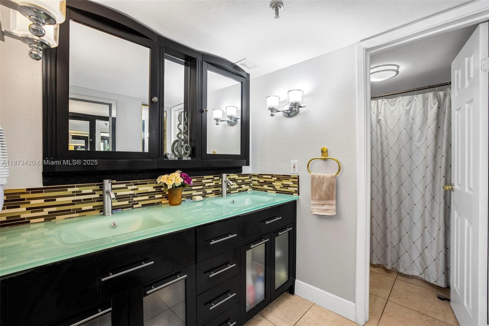 THE RIVIERA CONDO · #404 in Miami Beach - Photo 21