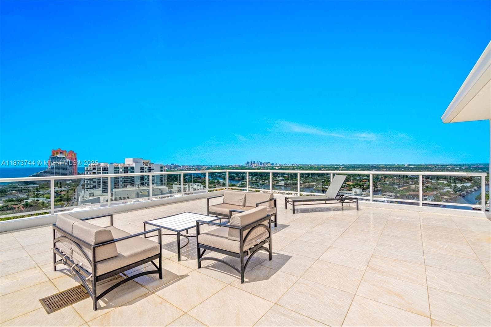 Vantage View · #702 in Fort Lauderdale - Photo 35