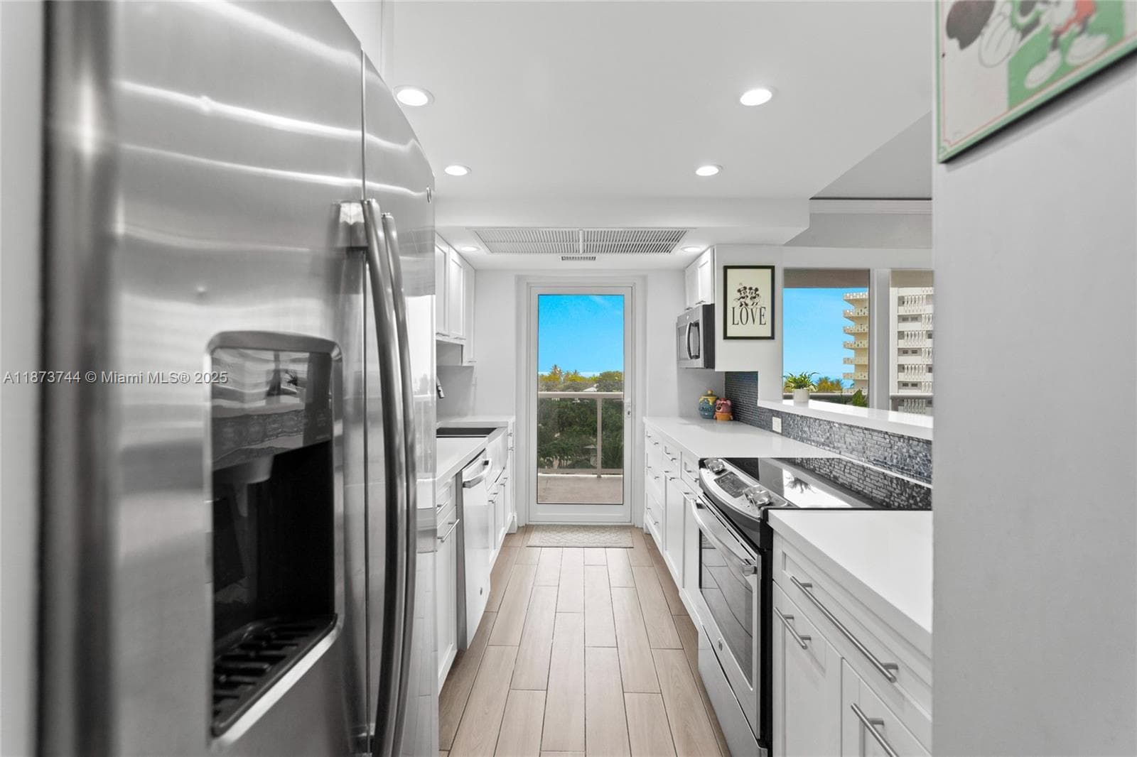 Vantage View · #702 in Fort Lauderdale - Photo 10