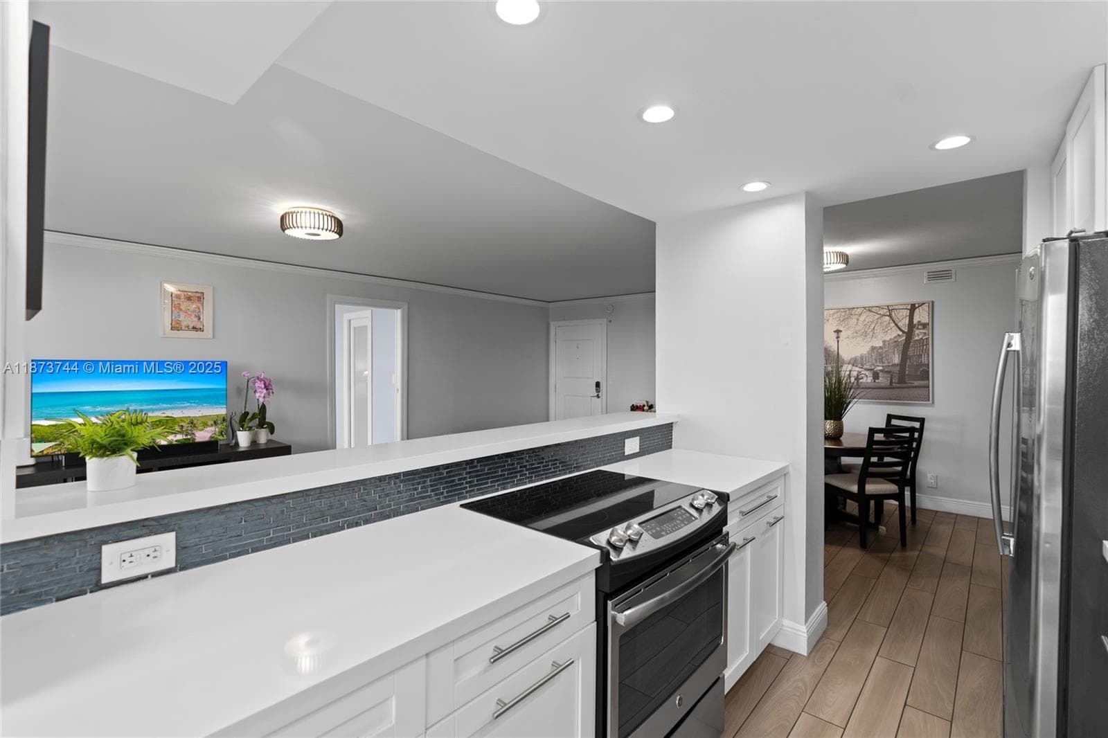 Vantage View · #702 in Fort Lauderdale - Photo 11