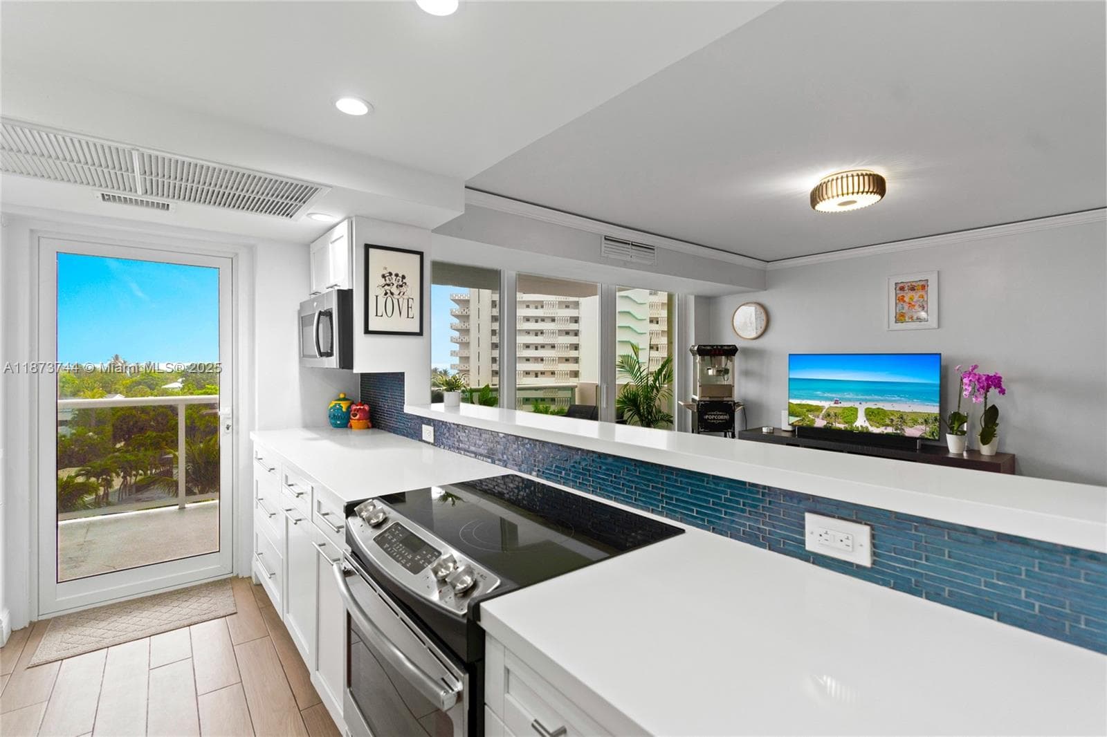 Vantage View · #702 in Fort Lauderdale - Photo 8