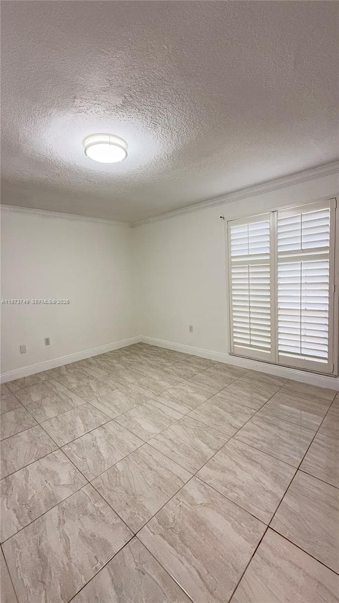 Cypress Village Condo · #Q8 in Miami Lakes - Photo 26