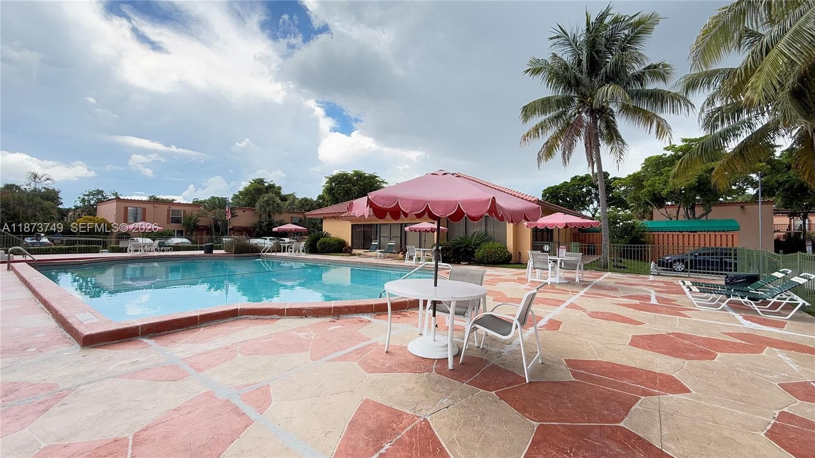 Cypress Village Condo · #Q8 in Miami Lakes - Photo 10