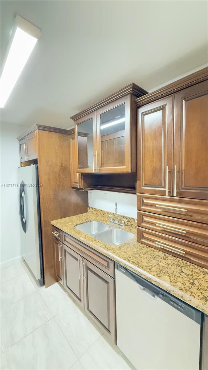 Cypress Village Condo · #Q8 in Miami Lakes - Photo 19