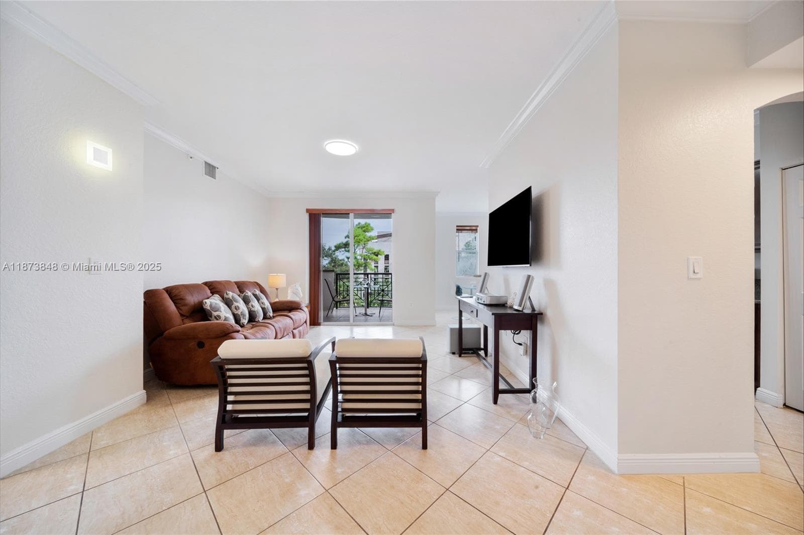 THE GRANDE CONDO · #310 in Miami - Photo 7