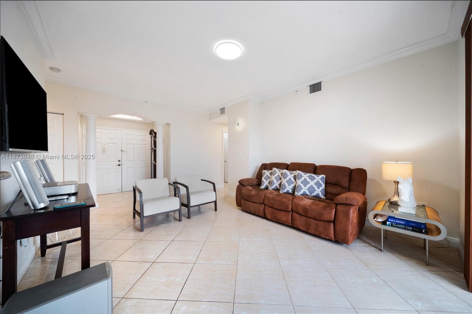 THE GRANDE CONDO · #310 in Miami - Photo 9