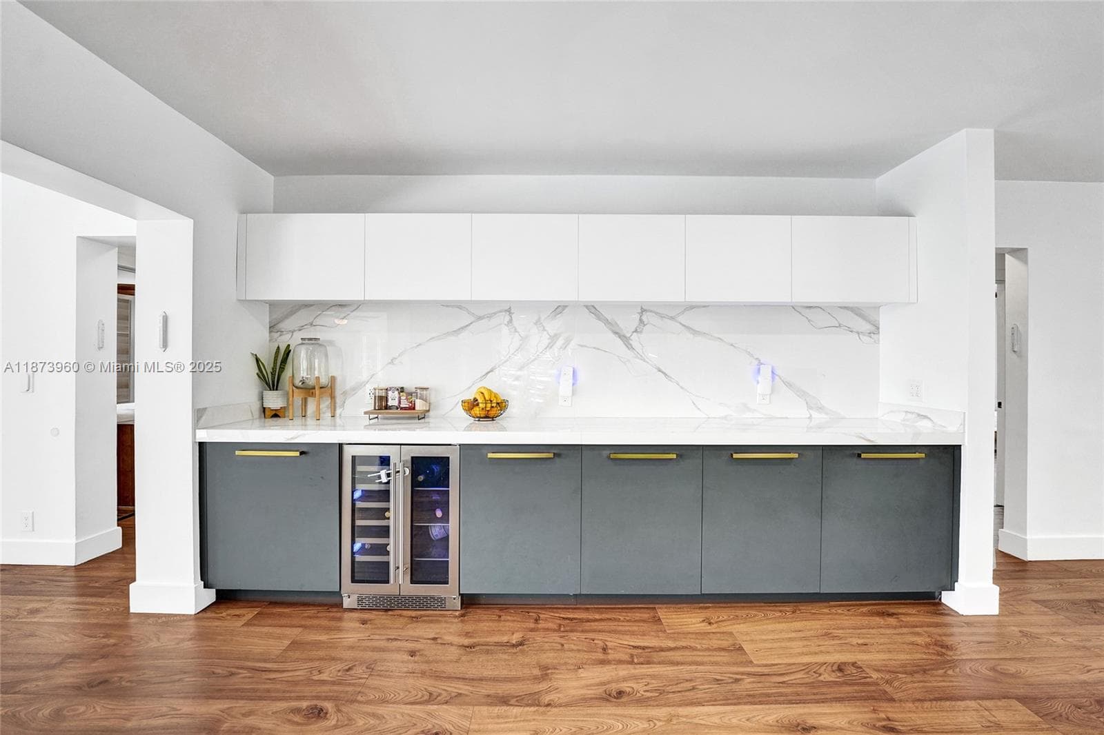 3350 N 40th St photo 29