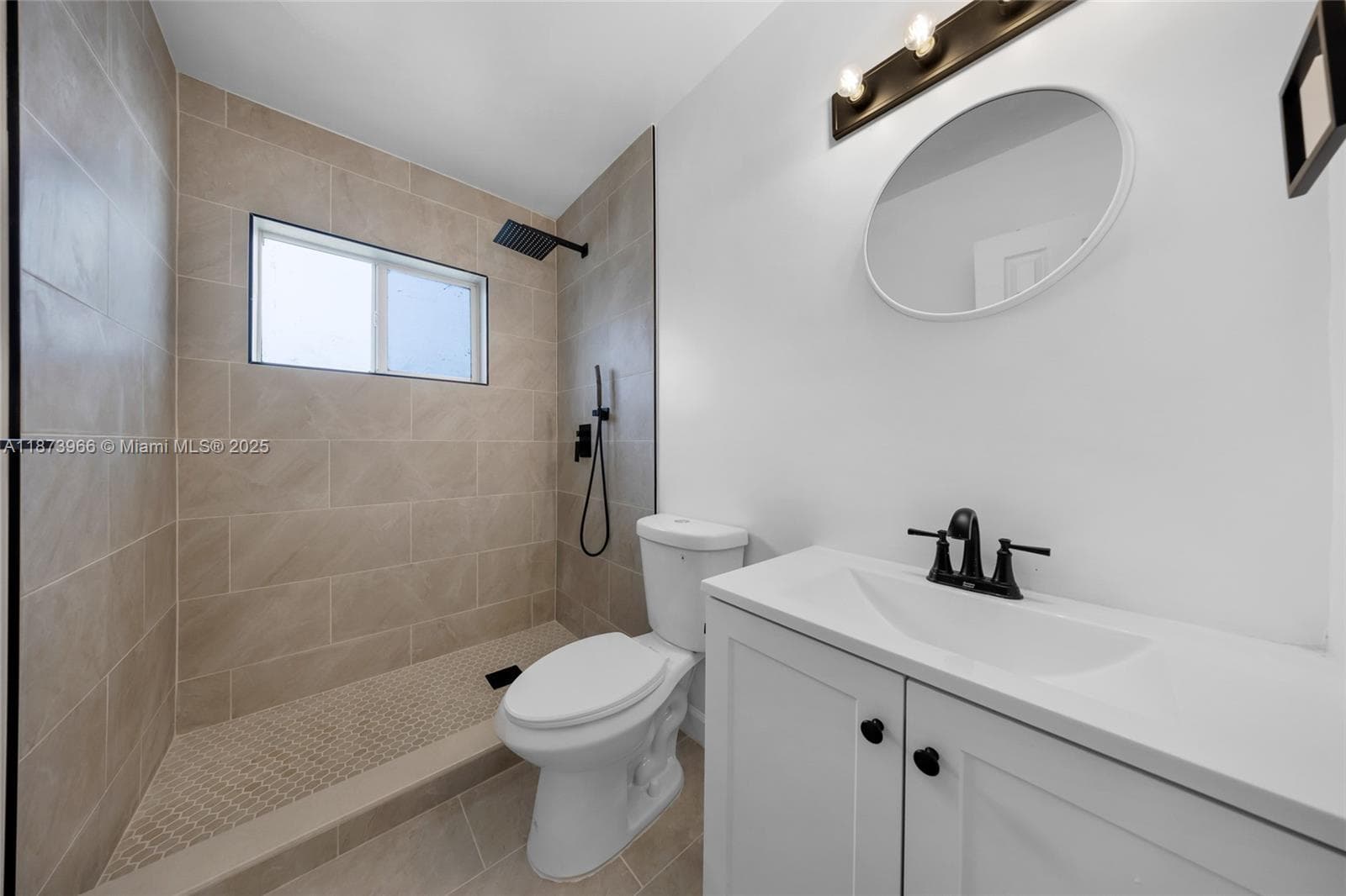 Ambassador Place · #404 in Bay Harbor Islands - Photo 23