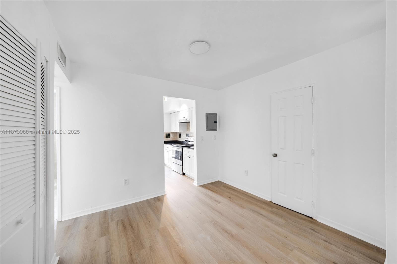 Ambassador Place · #404 in Bay Harbor Islands - Photo 15