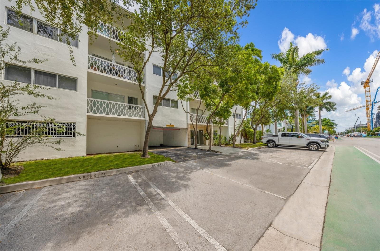 Ambassador Place · #404 in Bay Harbor Islands - Photo 31