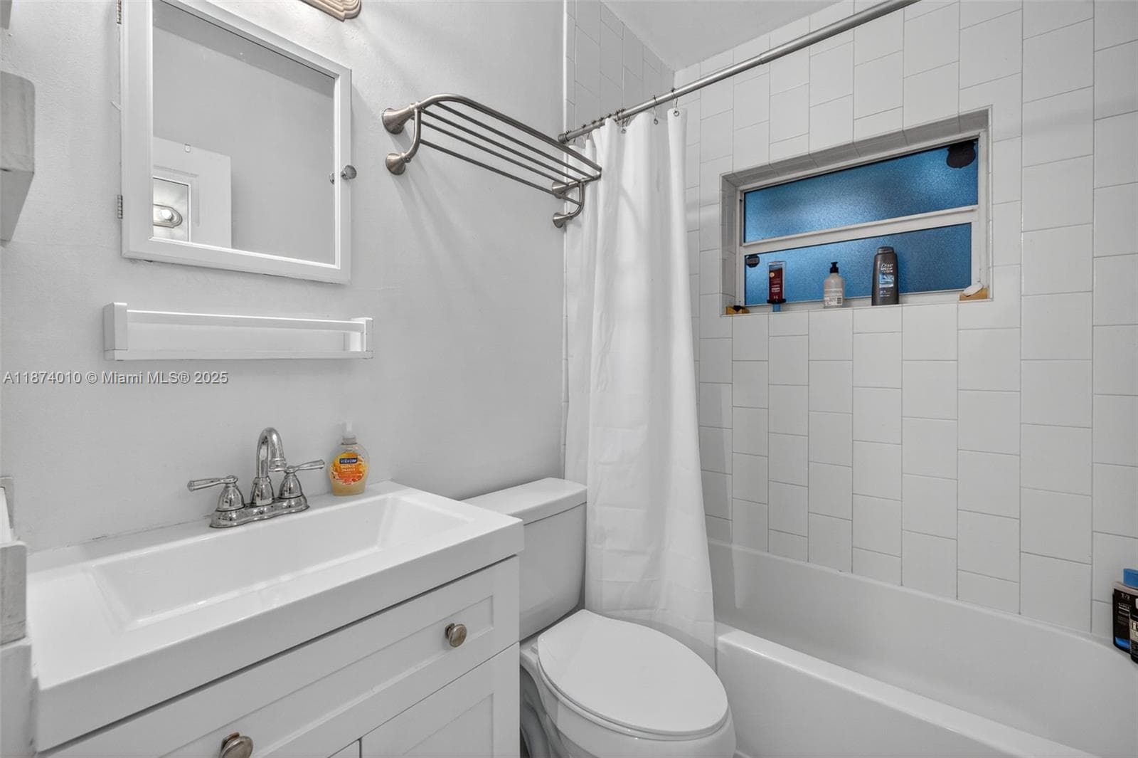 Golden Shores · #1 in Pompano Beach - Photo 11