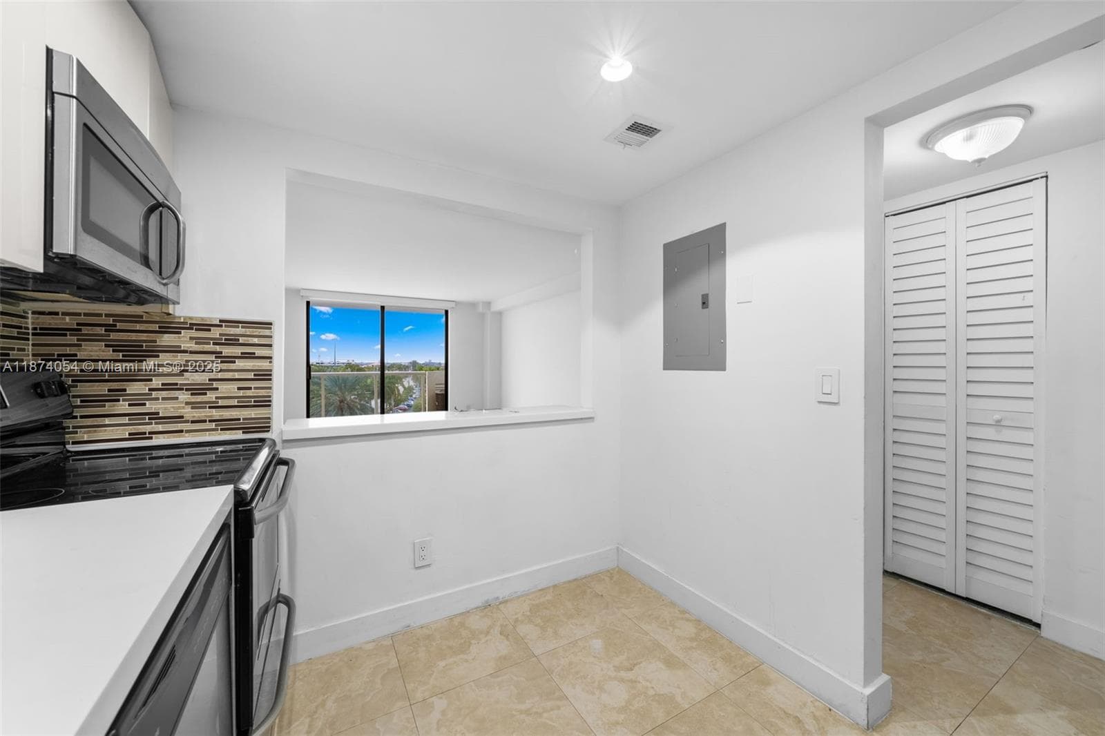 SAILBOAT CAY CONDO · #503 in North Miami - Photo 14