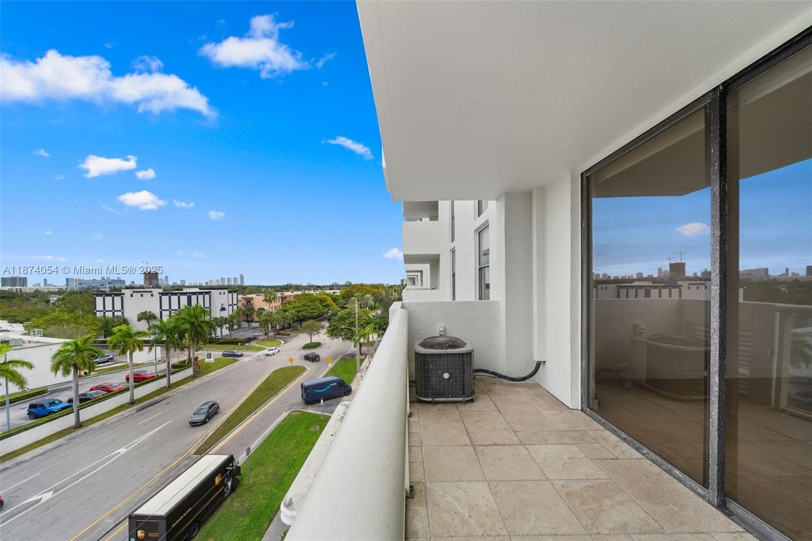 SAILBOAT CAY CONDO · #503 in North Miami - Photo 4