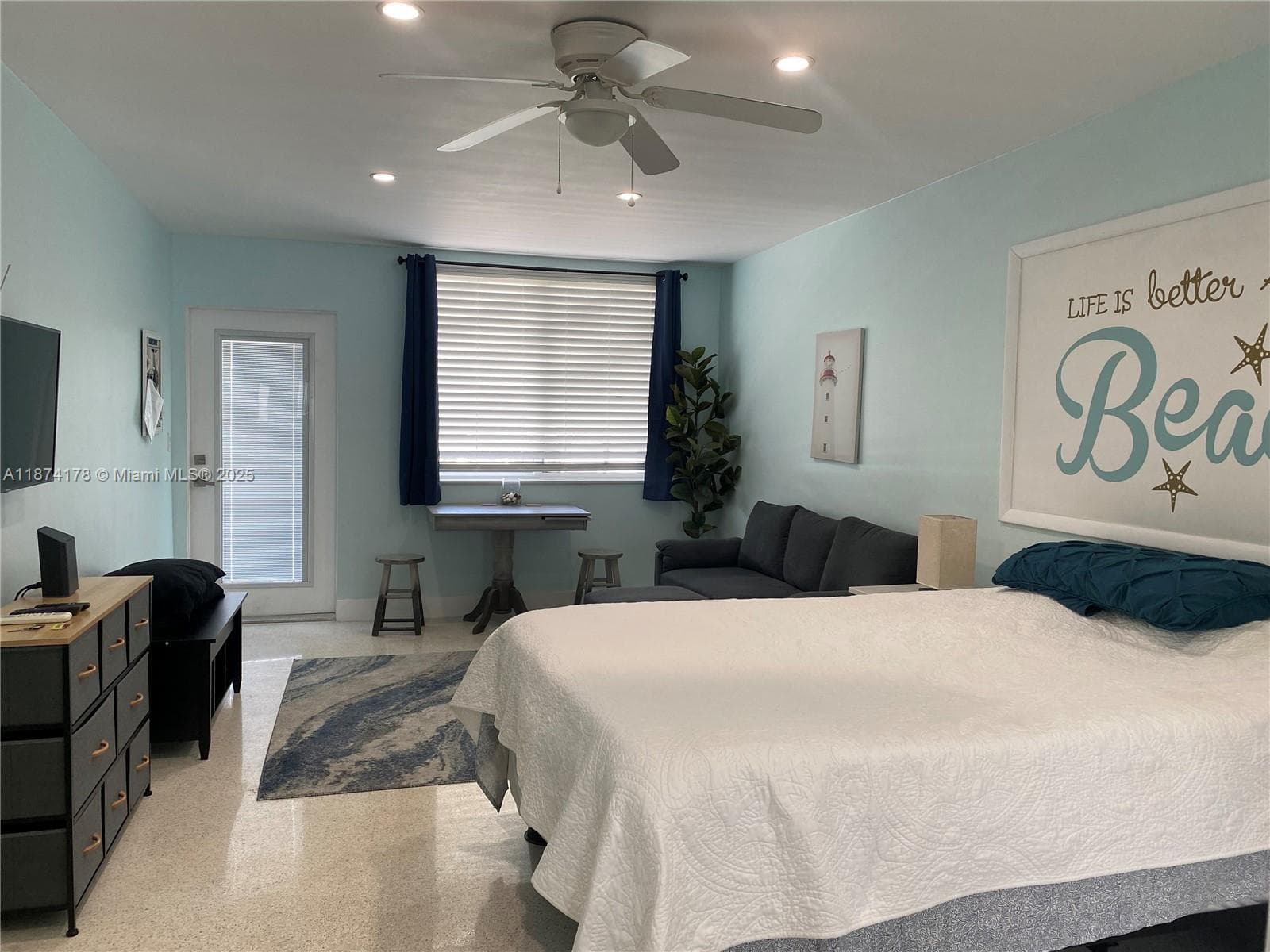 FRENCH LEAVE WEST CONDO · #11 in Lauderdale By The Sea - Photo 1