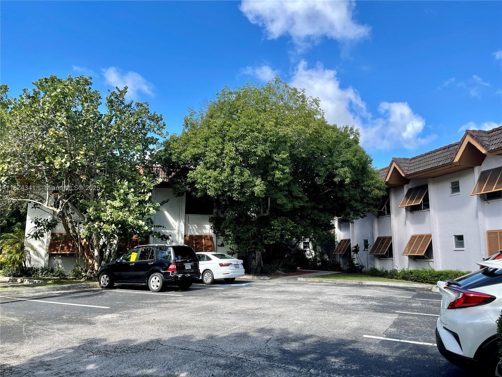 Kingston Square Condo · #T4 in Miami - Photo 5