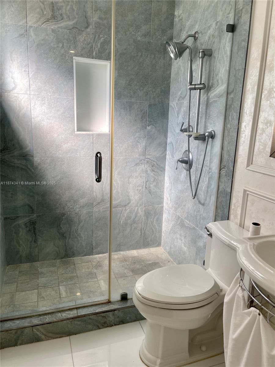 Kingston Square Condo · #T4 in Miami - Photo 18