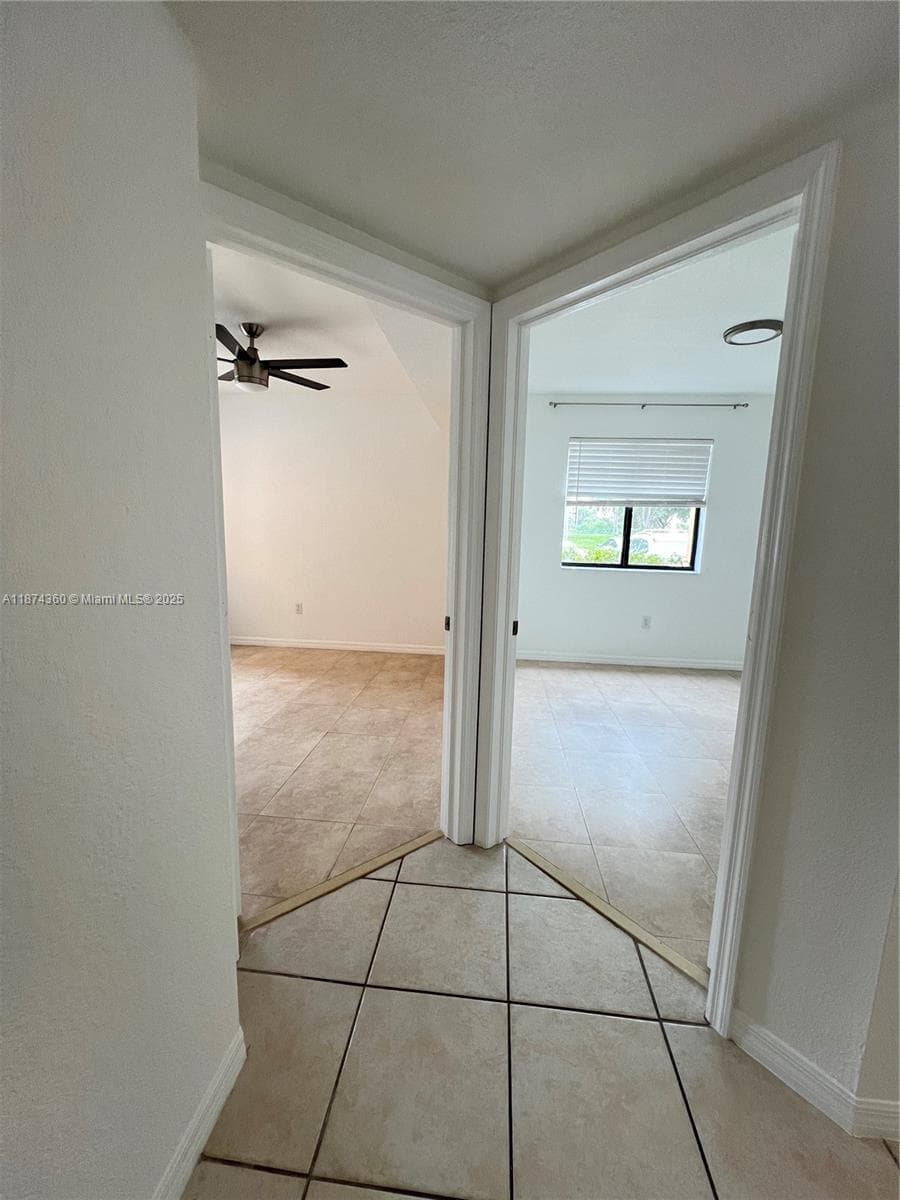 KEYSTONE COURTS CONDO · #E101 in Miami - Photo 13