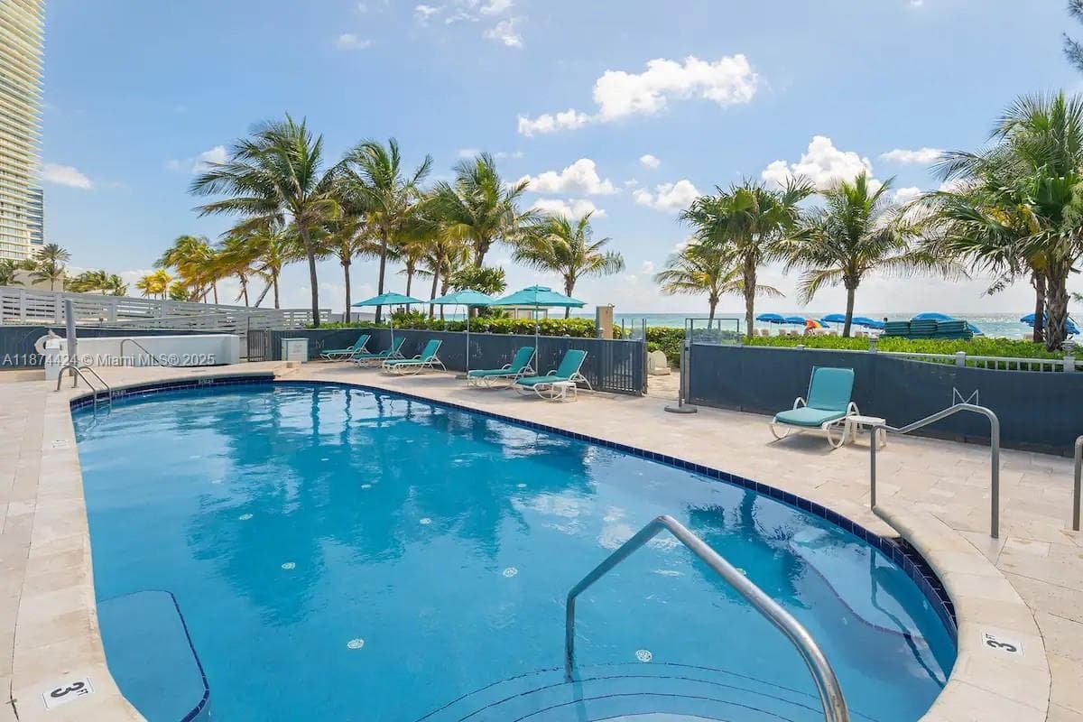 Marenas Resort · #1609 in Sunny Isles Beach - Photo 3