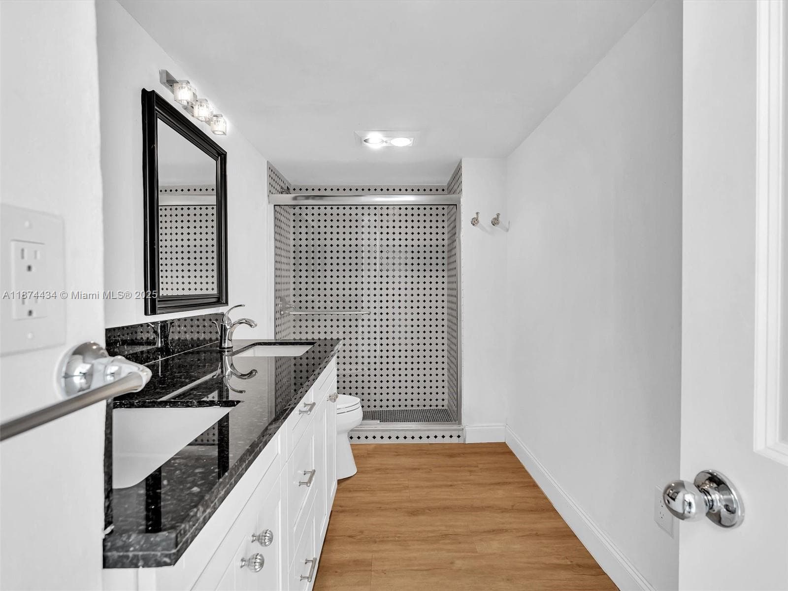 JOCKEY CLUB CONDO · #14G in Miami - Photo 16