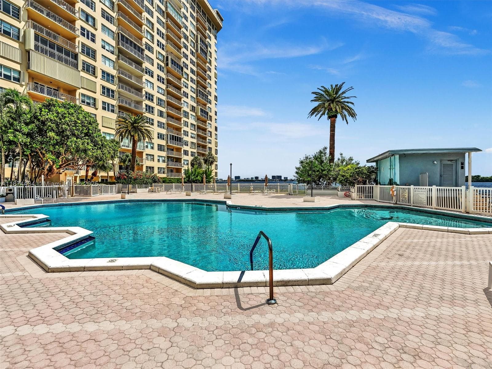 JOCKEY CLUB CONDO · #14G in Miami - Photo 28