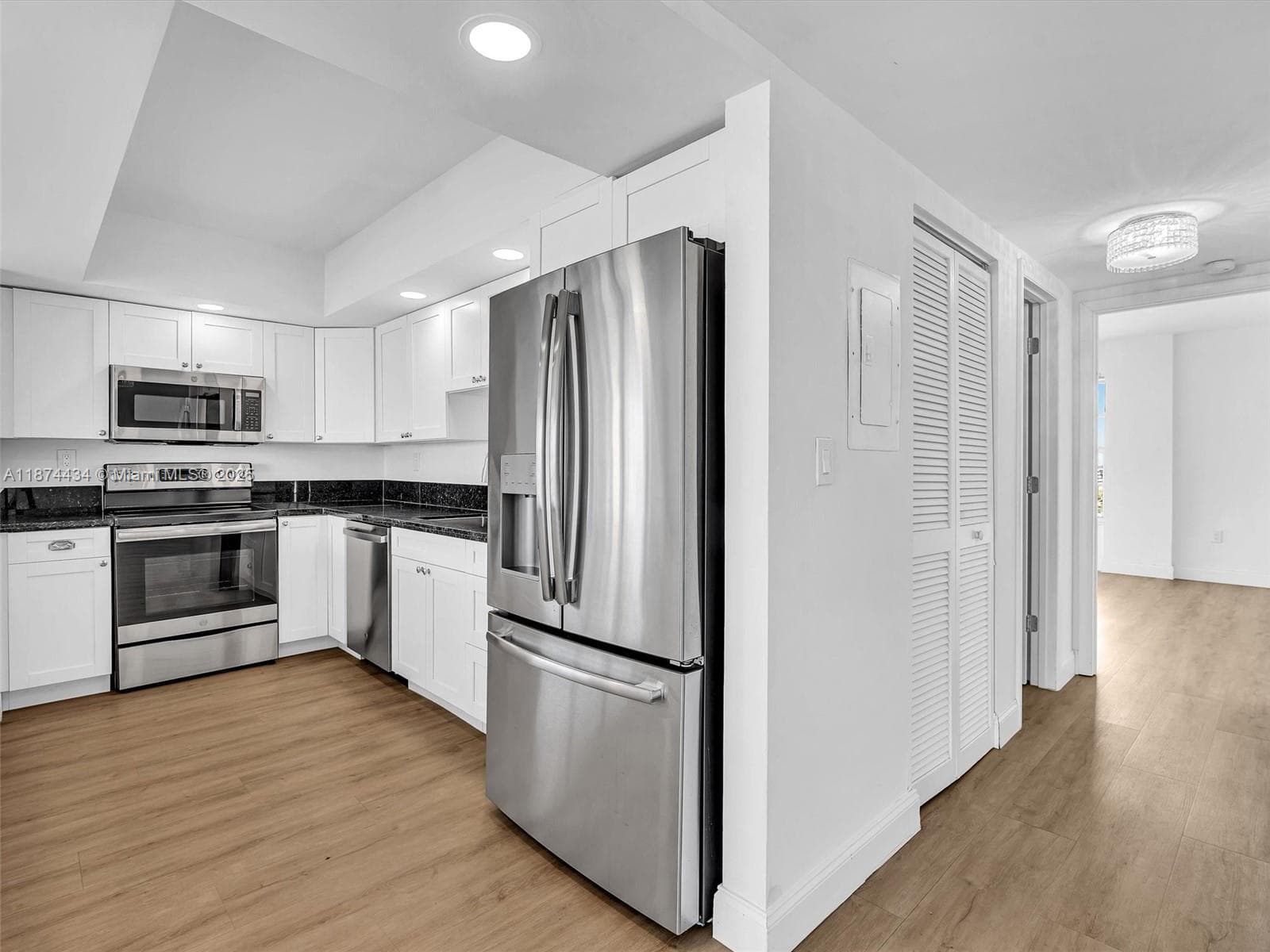 JOCKEY CLUB CONDO · #14G in Miami - Photo 11