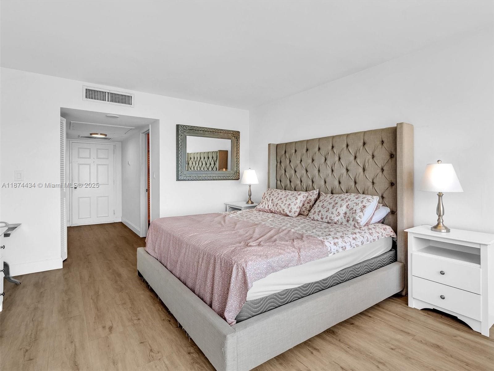 JOCKEY CLUB CONDO · #14G in Miami - Photo 25