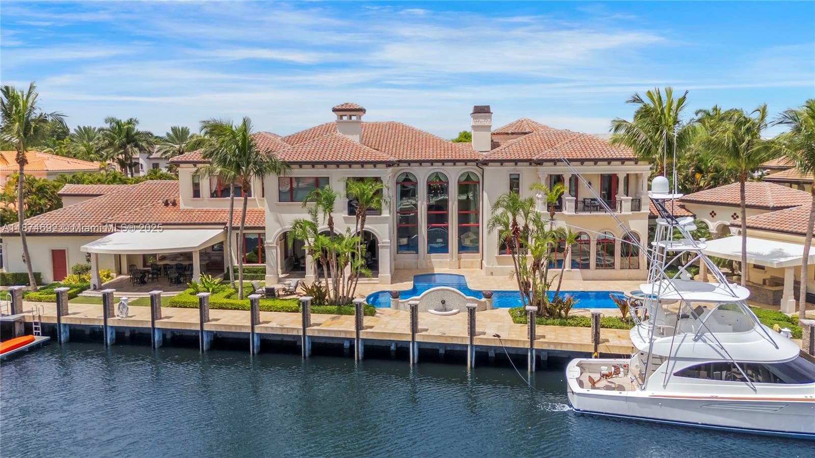 700 Osprey Point Cir