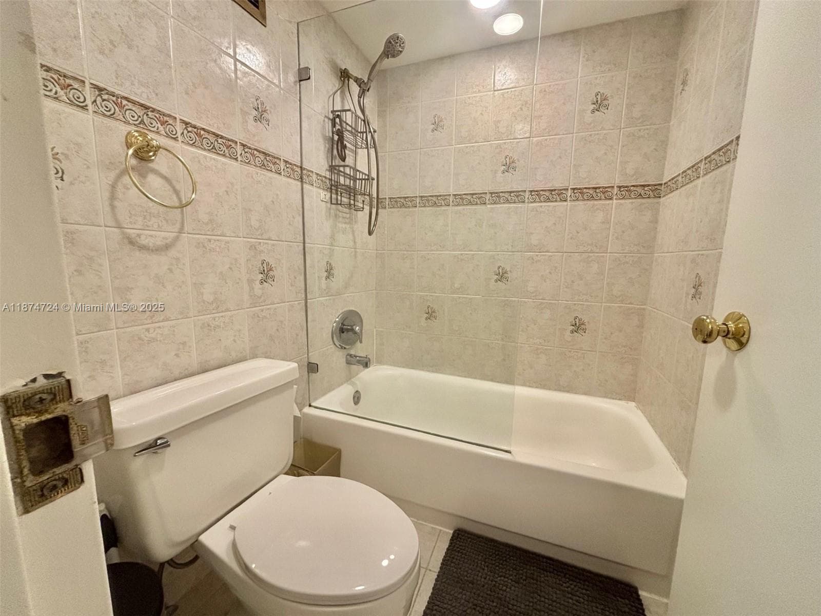 SEA AIR TOWERS CONDO · #1410 in Hollywood - Photo 16
