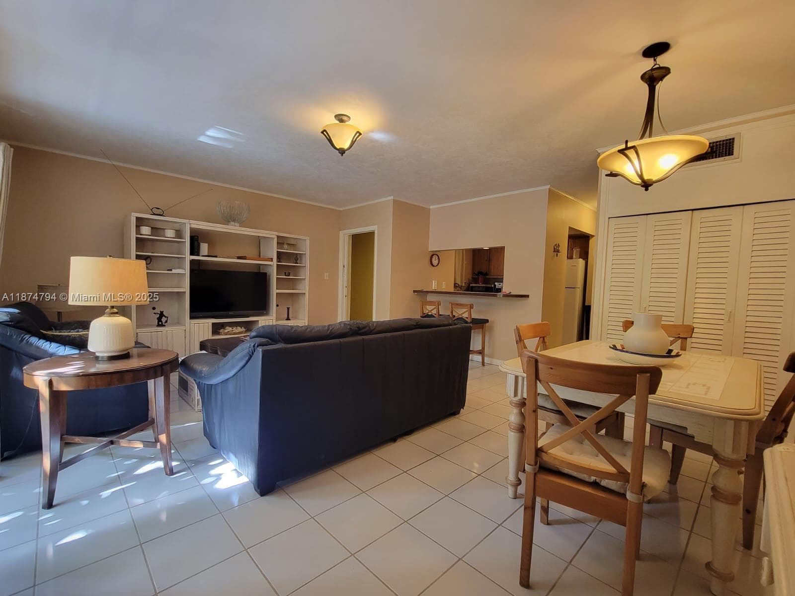 MIDDLE RIVER VILLAS CONDO · #203 in Fort Lauderdale - Photo 6