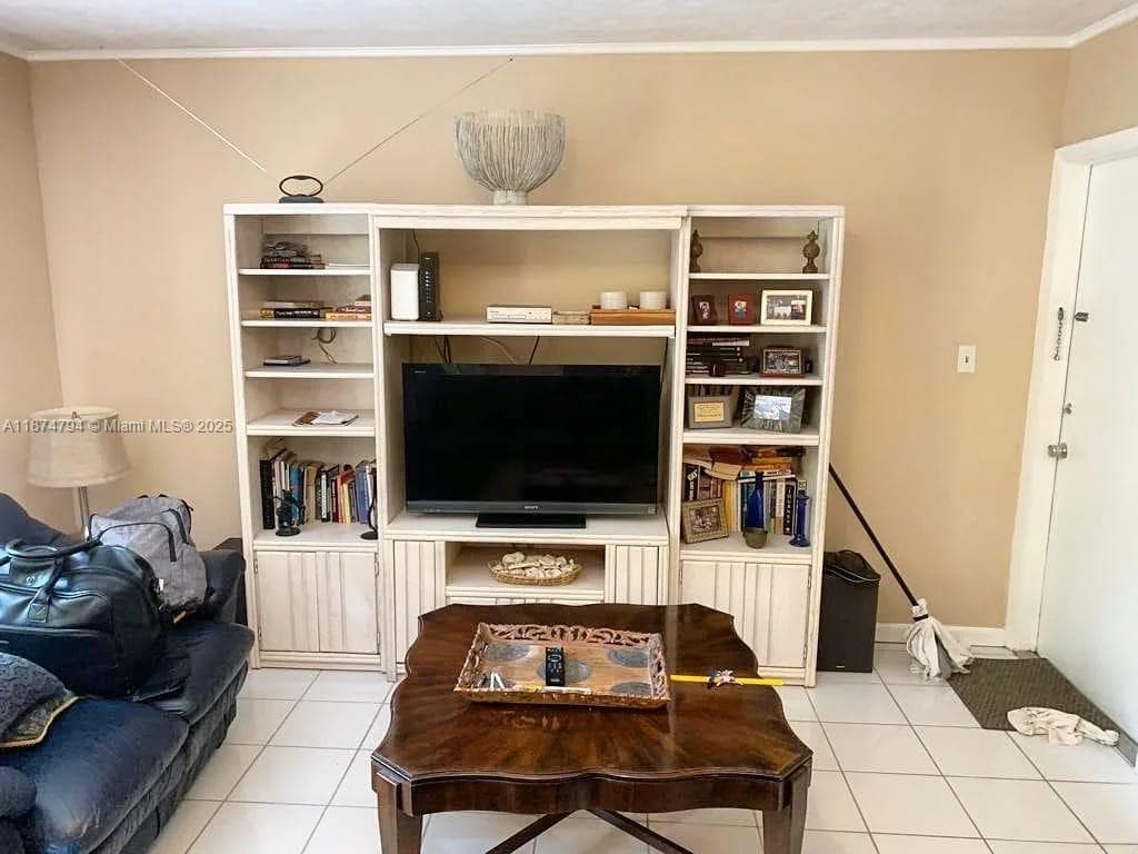 MIDDLE RIVER VILLAS CONDO · #203 in Fort Lauderdale - Photo 5