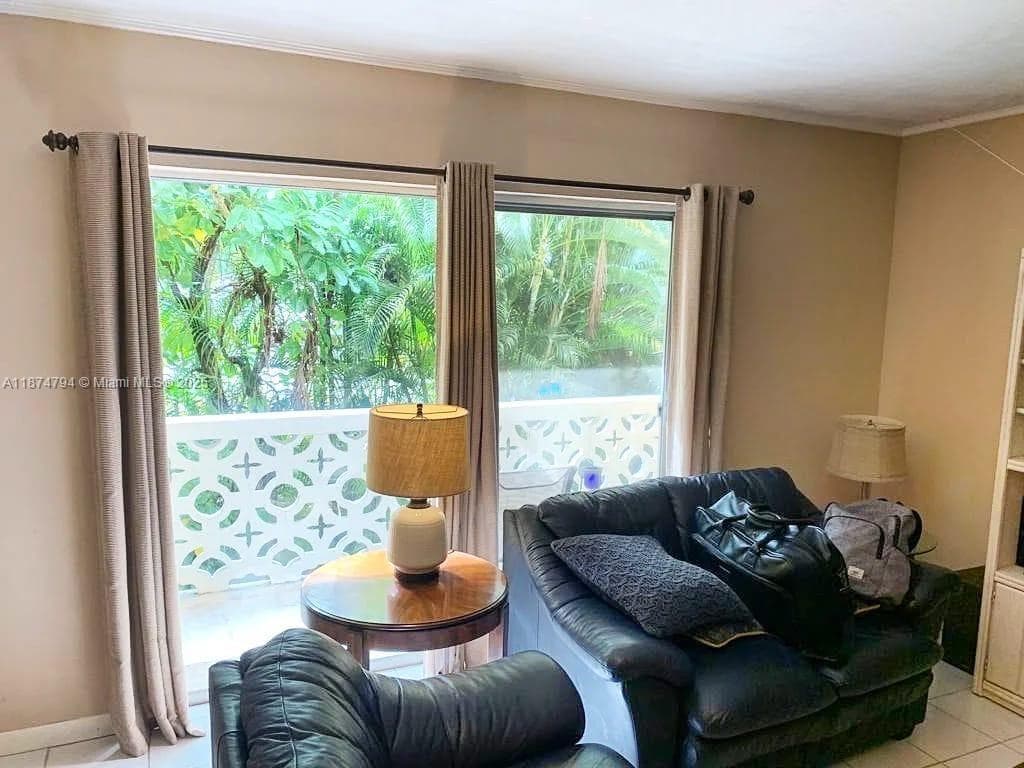 MIDDLE RIVER VILLAS CONDO · #203 in Fort Lauderdale - Photo 9