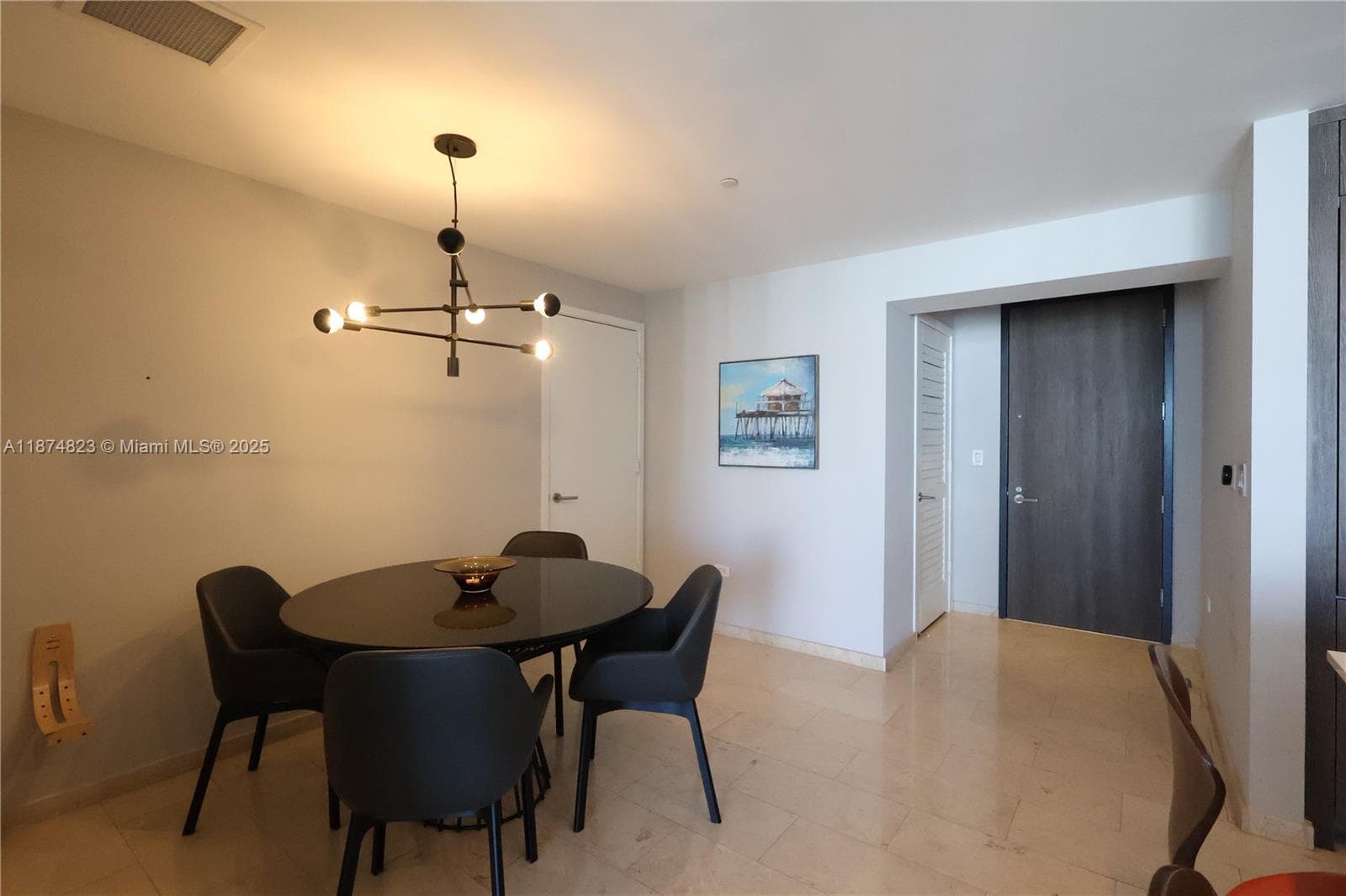 Reach Brickell City Centre · #3607 in Miami - Photo 27