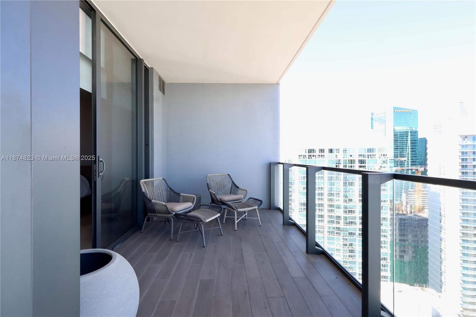 Reach Brickell City Centre · #3607 in Miami - Photo 16
