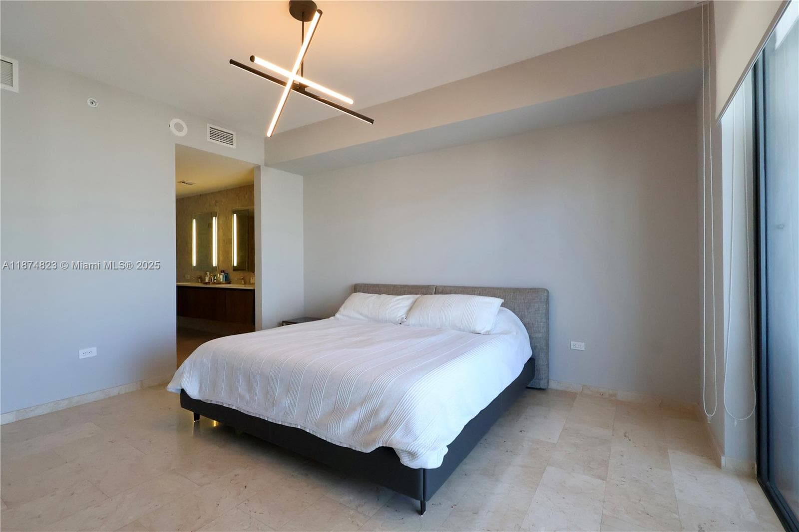 Reach Brickell City Centre · #3607 in Miami - Photo 10