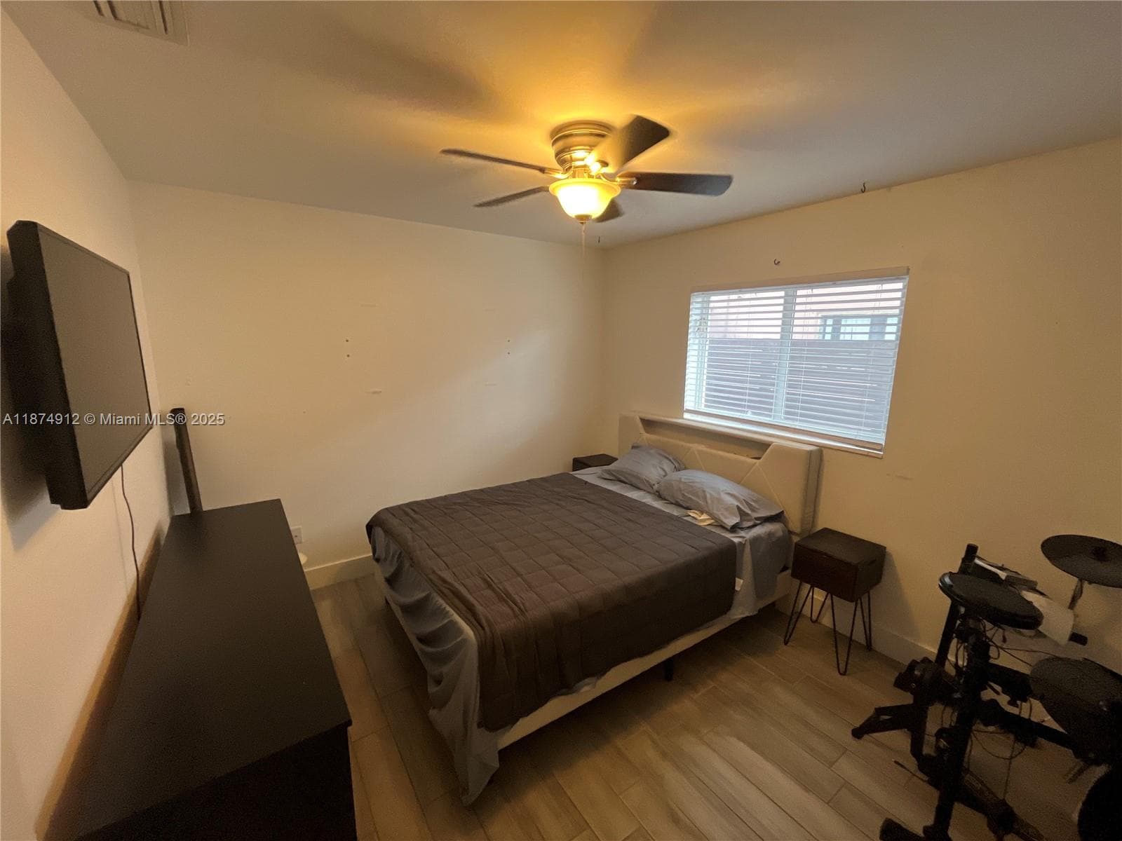 130 NW 57th St #1 photo 9
