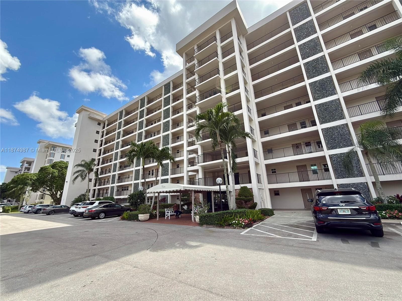 Palm Aire Country Club · #709 in Pompano Beach - Photo 5