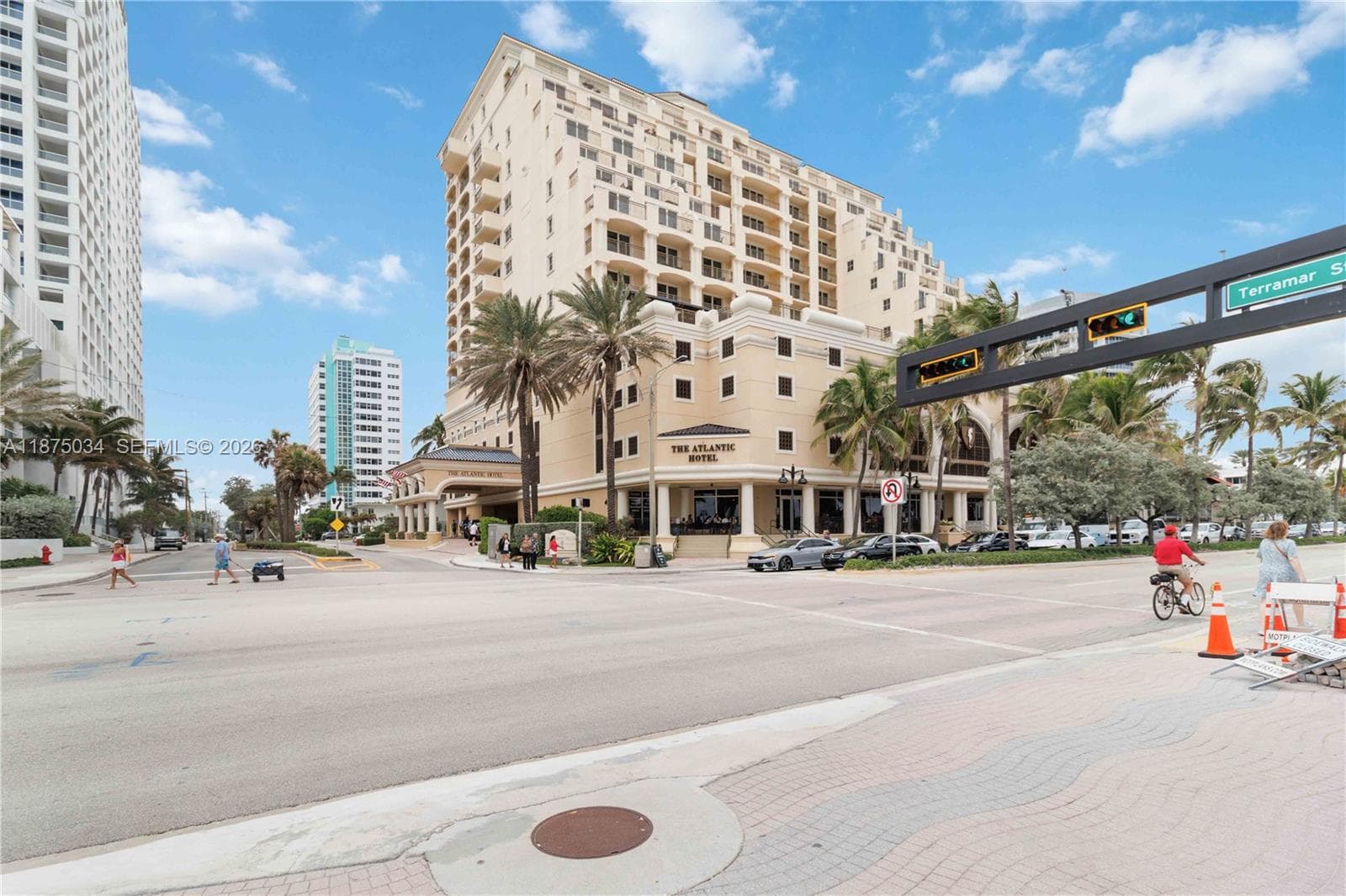 ATLANTIC HOTEL CONDO · #611 in Fort Lauderdale - Photo 4