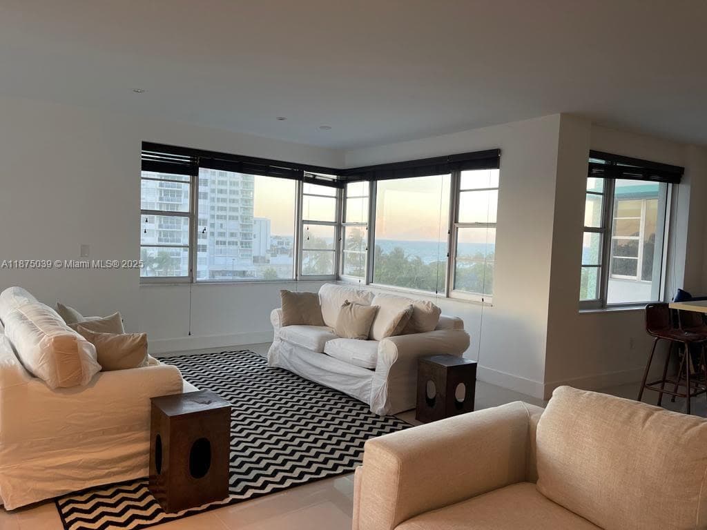 IMPERIAL HOUSE CONDO · #4G in Miami Beach - Photo 2