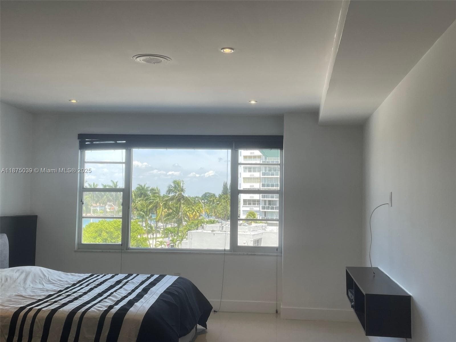 IMPERIAL HOUSE CONDO · #4G in Miami Beach - Photo 14