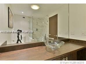 IMPERIAL HOUSE CONDO · #4G in Miami Beach - Photo 15