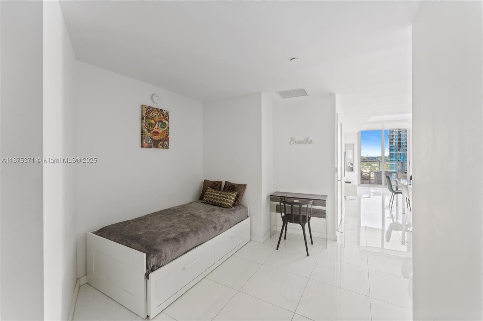 Paramount Miami Worldcenter · #1700 in Miami - Photo 5