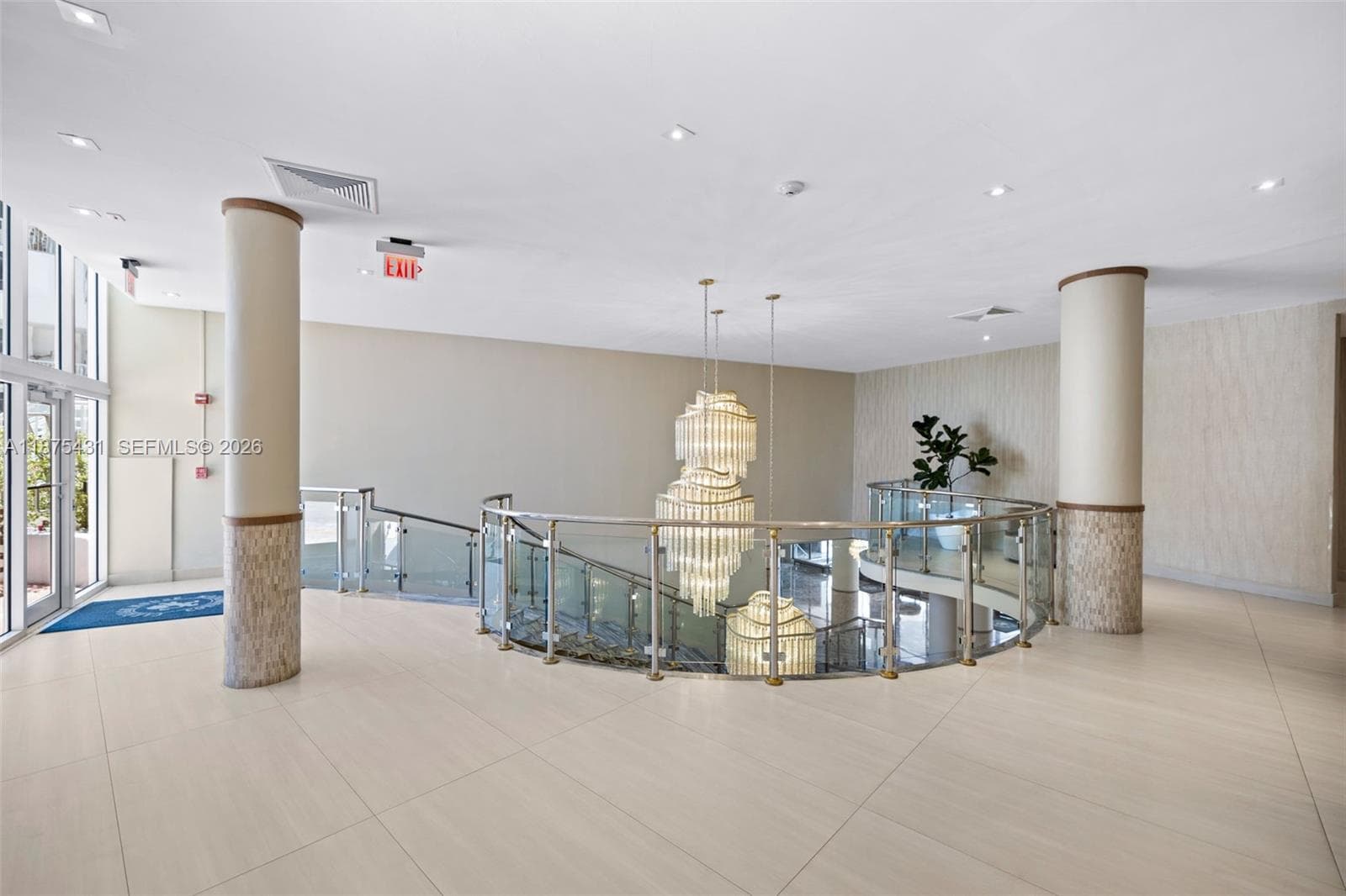 THE CARRIAGE HOUSE CONDO · #1231 in Miami Beach - Photo 43